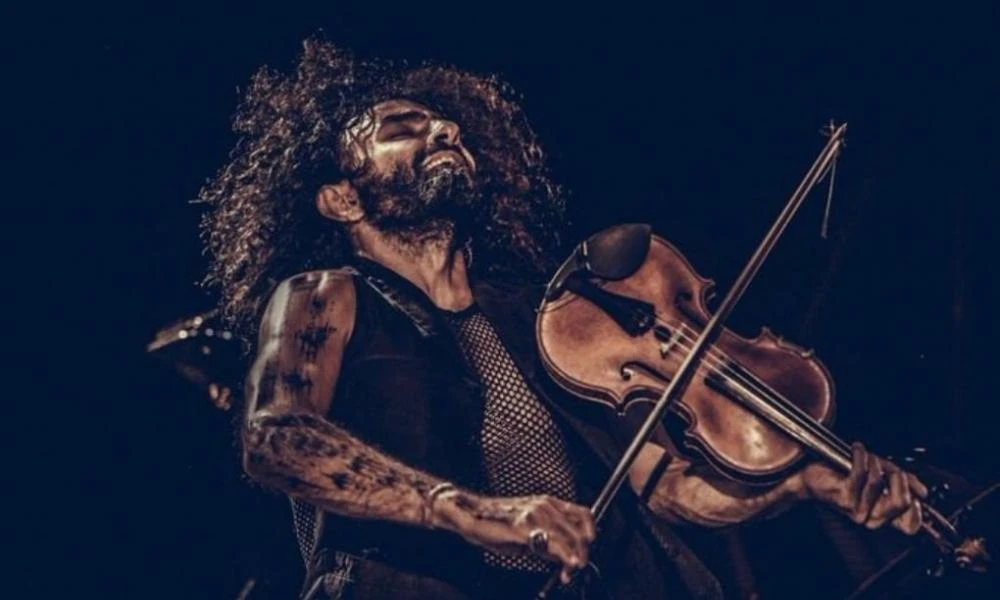 To έγκλημα της... μουσικής! Αρμένιος βιολιστής χαρακτηρίστηκε "εχθρός της Τουρκίας" και ακύρωσαν συναυλία του
